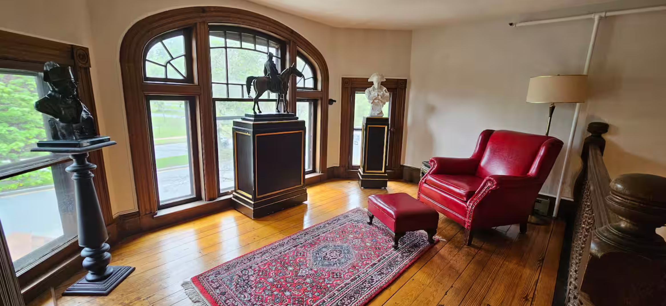 Napoleon's Landing reading nook