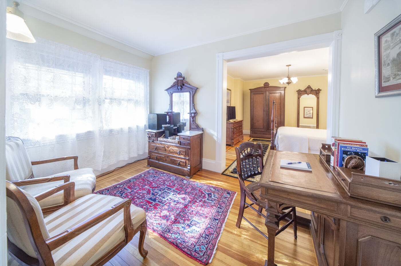 Suite Four sitting room at the Union Avenue Thoroughbred Club